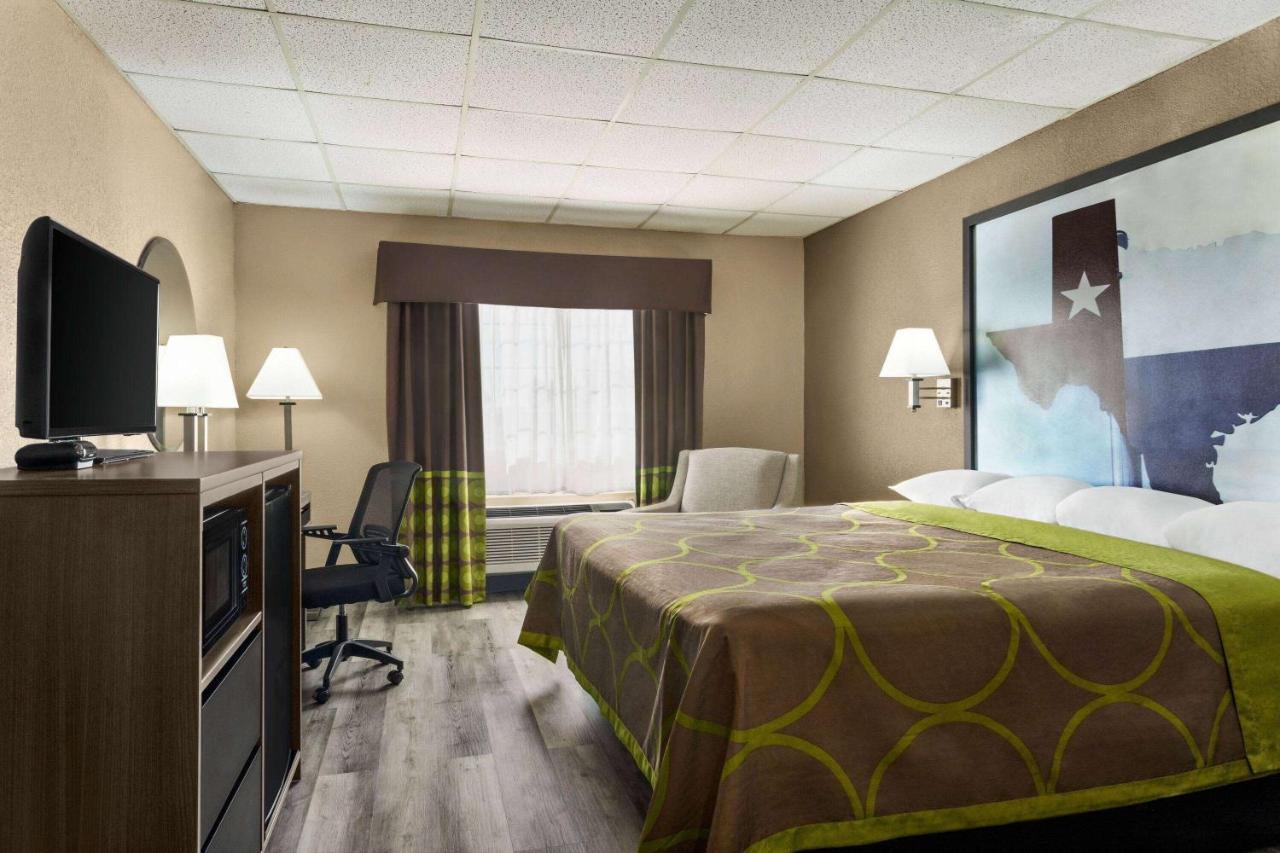 Super 8 By Wyndham Gainesville Tx מראה חיצוני תמונה