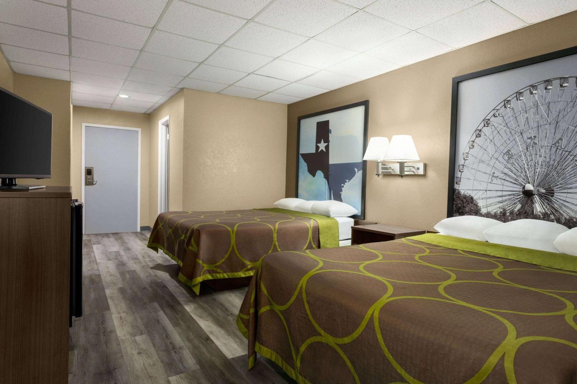 Super 8 By Wyndham Gainesville Tx מראה חיצוני תמונה